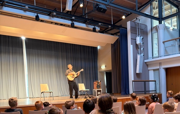Oliver Scherz liest aus "Ben" Oliver Scherz liest aus "Ben"